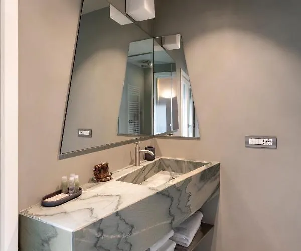 Palazzo Calo 4* בארי