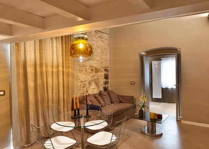 Palazzo Calo מלון דירות 4*