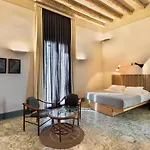 Palazzo Calo Aparthotel 4*