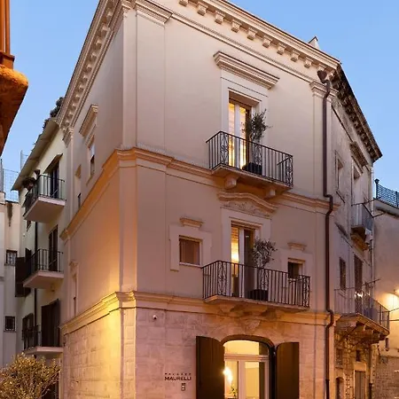 Palazzo Calo 3*
